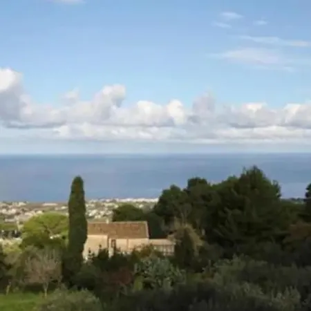 Dream On The Blue House 2